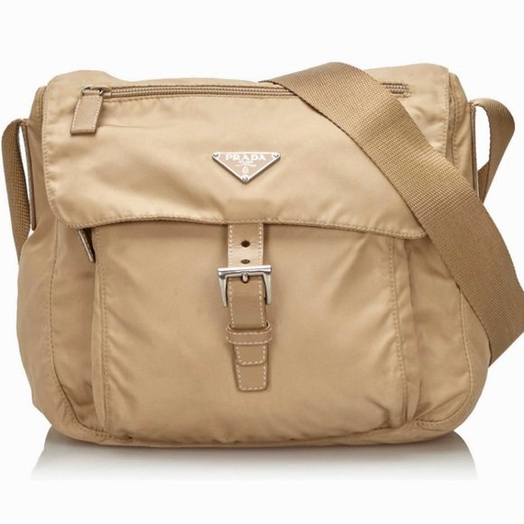 Prada Tessuto crossbody Messenger Bag with nylon and leather w/authenticity card - Picture 1 of 12